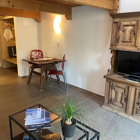 Hotel Des Alpes 필름 외부 사진