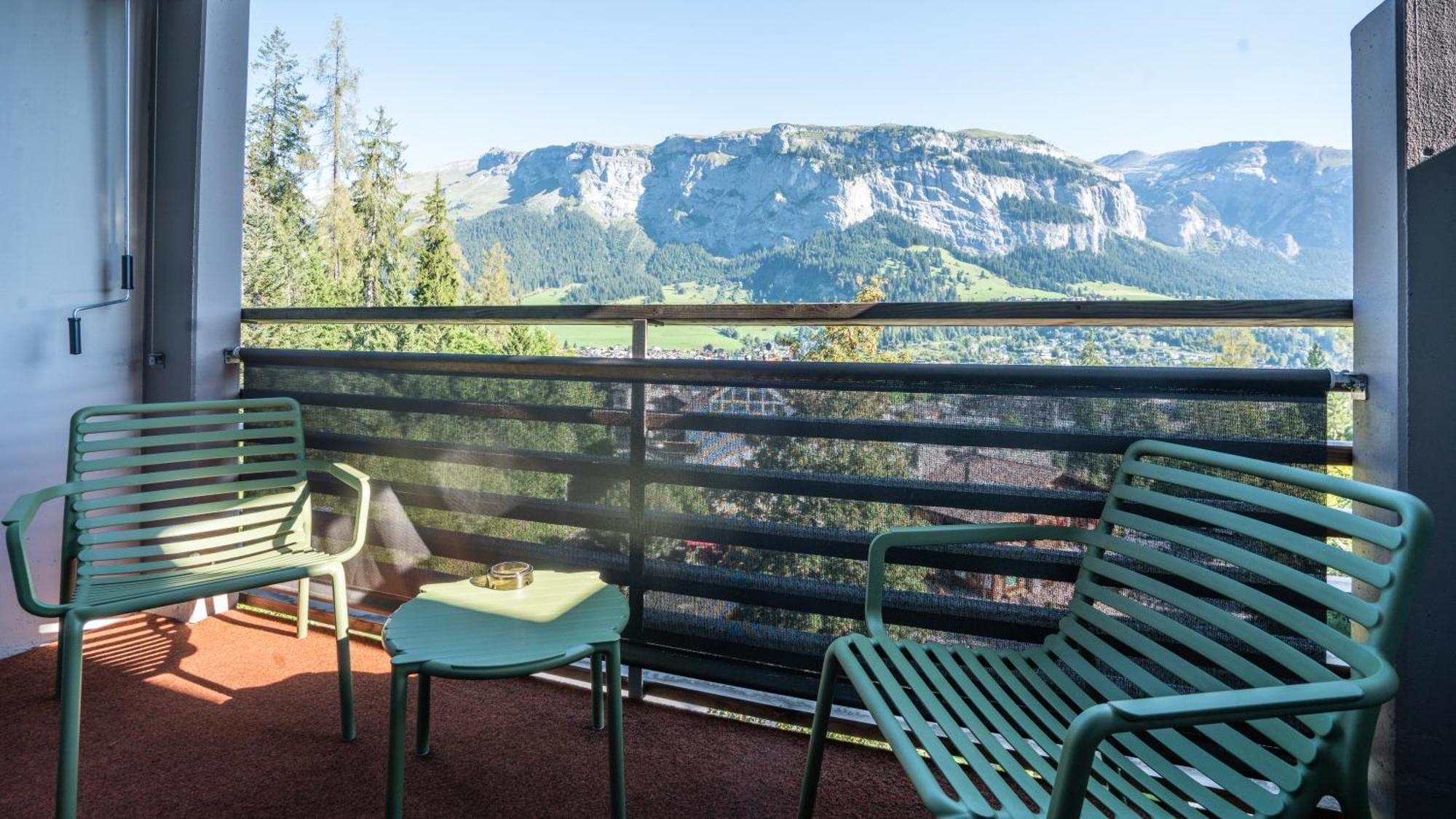 Hotel Des Alpes 필름 외부 사진