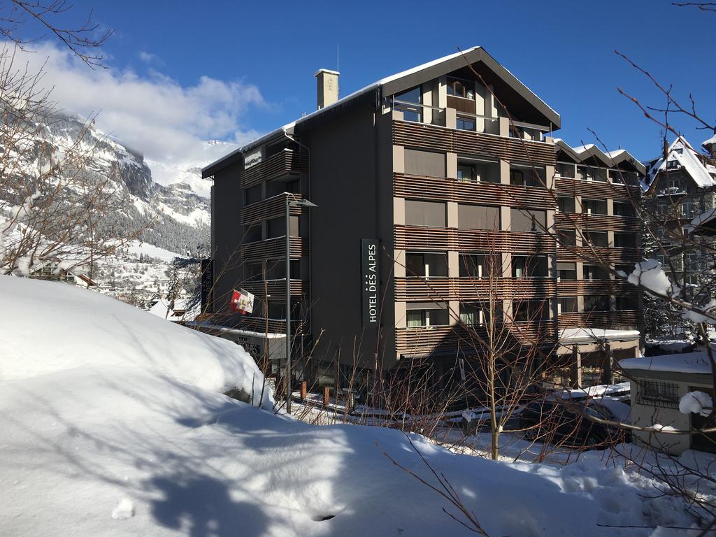 Hotel Des Alpes 필름 외부 사진