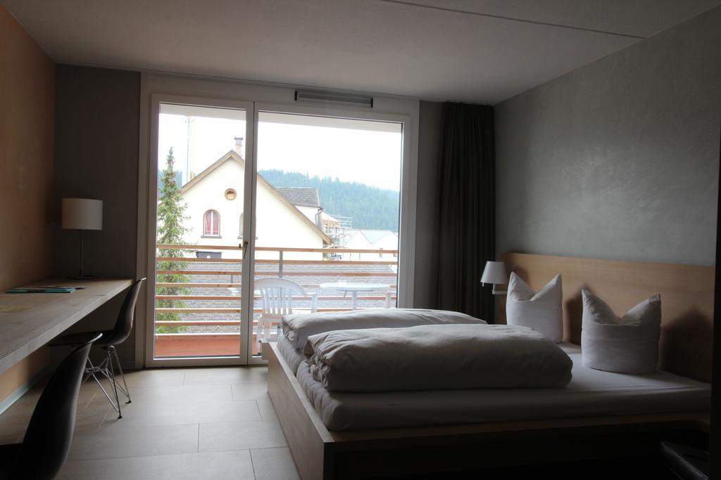 Hotel Des Alpes 필름 외부 사진